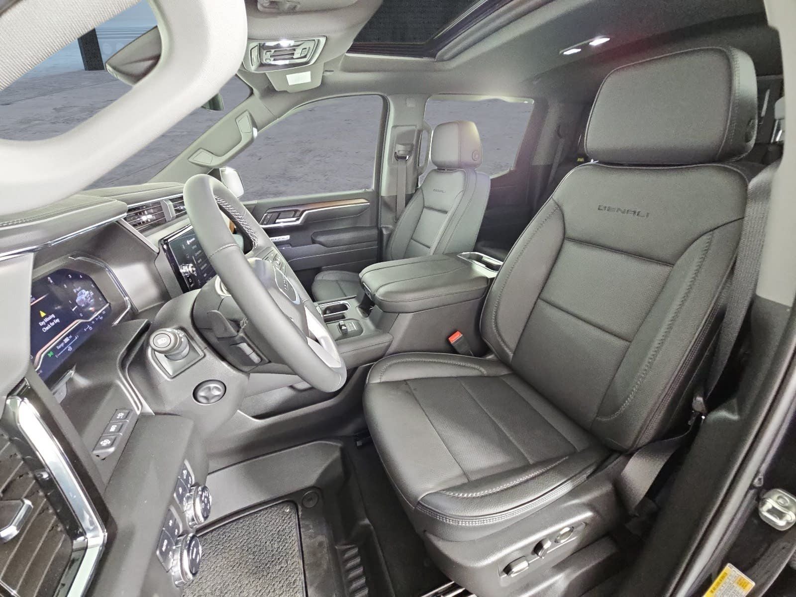 2025 GMC Sierra 1500 Crew Cab Short Box 4-Wheel Drive Denali