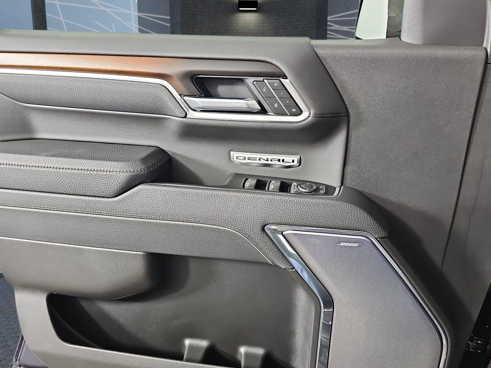 2025 GMC Sierra 1500 Crew Cab Short Box 4-Wheel Drive Denali