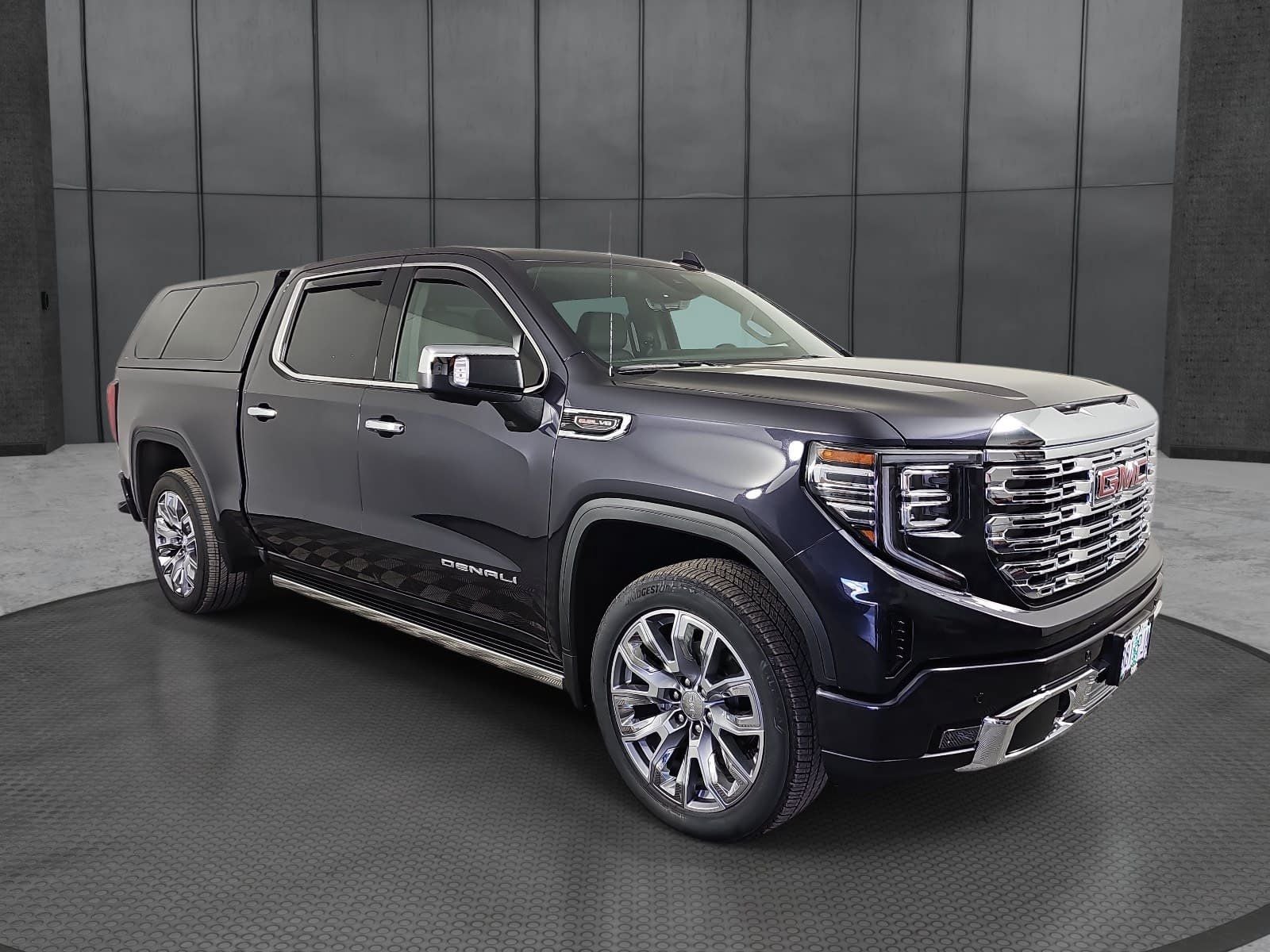 2025 GMC Sierra 1500 Crew Cab Short Box 4-Wheel Drive Denali