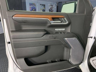 2022 GMC Sierra 1500 Crew Cab Short Box 4-Wheel Drive Denali