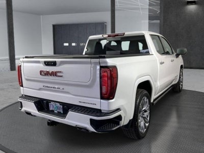 2022 GMC Sierra 1500 Crew Cab Short Box 4-Wheel Drive Denali
