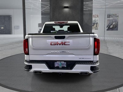 2022 GMC Sierra 1500 Crew Cab Short Box 4-Wheel Drive Denali