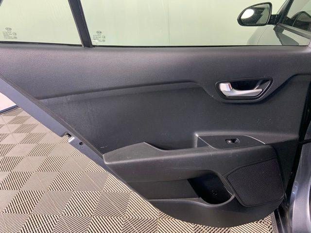 2020 Kia Rio 5-Door S IVT
