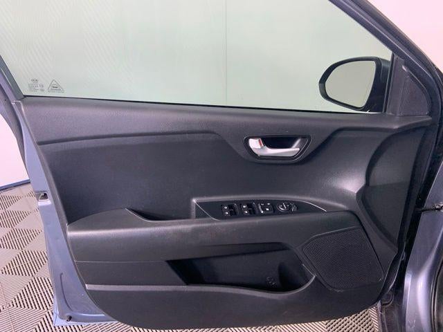 2020 Kia Rio 5-Door S IVT