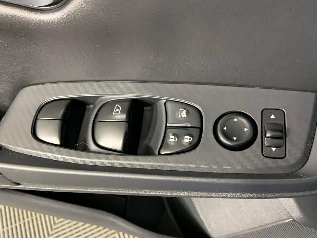 2022 Nissan Sentra SV CVT