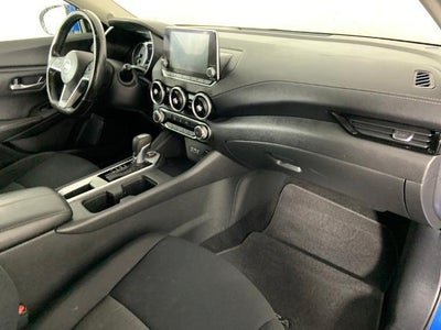 2022 Nissan Sentra SV CVT