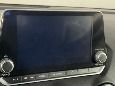 2022 Nissan Sentra SV CVT