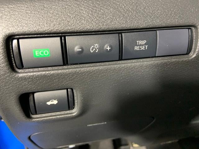 2022 Nissan Sentra SV CVT