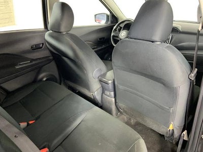 2025 Nissan Kicks Play S FWD