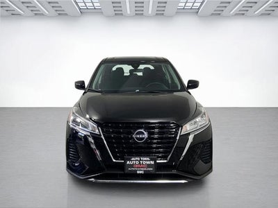2025 Nissan Kicks Play S FWD