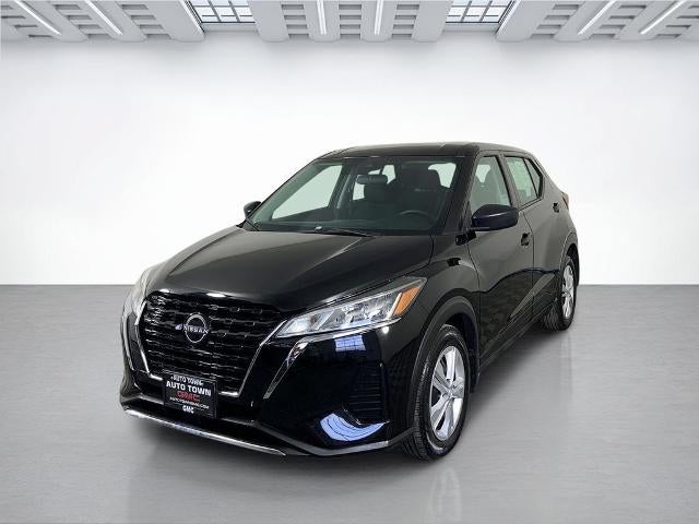 2025 Nissan Kicks Play S FWD