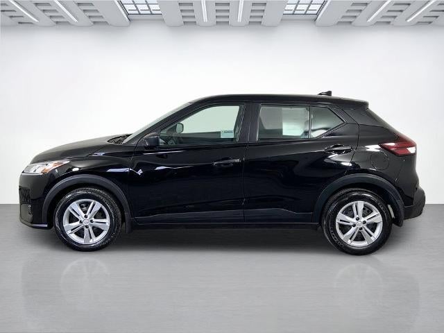 2025 Nissan Kicks Play S FWD