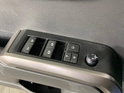 2023 Toyota Tacoma 2WD SR5 Double Cab 5' Bed V6 AT (GS)