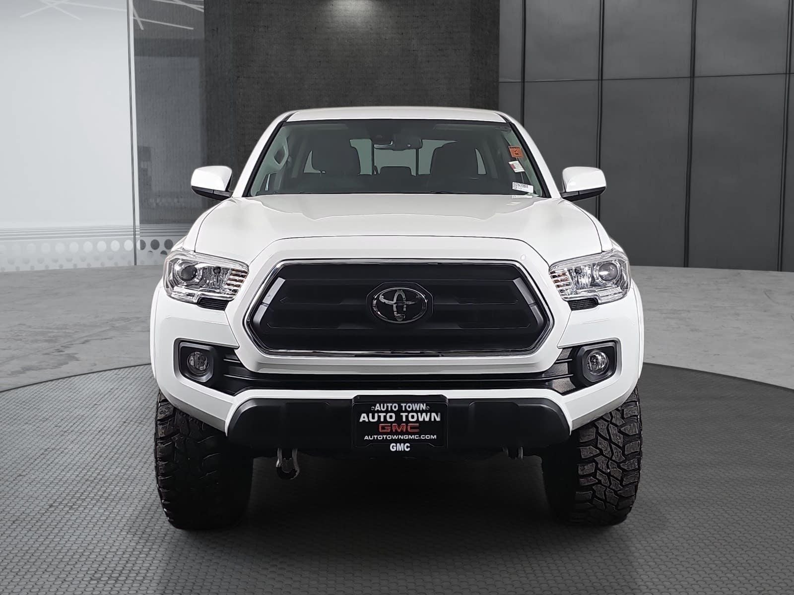 2021 Toyota Tacoma 4WD SR5 Double Cab 5' Bed V6 AT (GS)