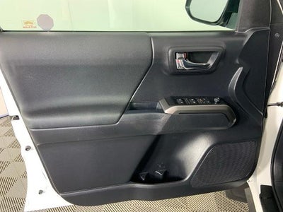 2021 Toyota Tacoma 4WD SR Double Cab 5' Bed V6 AT (GS)