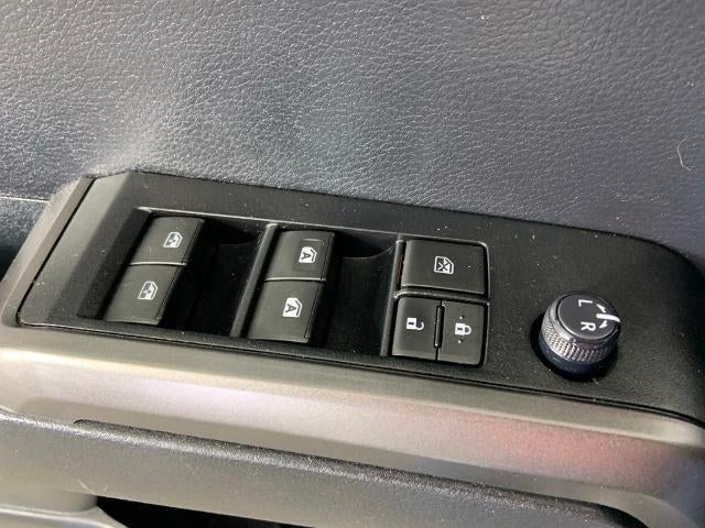 2021 Toyota Tacoma 4WD SR Double Cab 5' Bed V6 AT (GS)