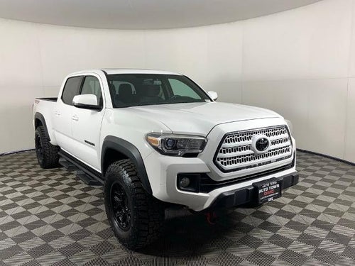 2017 Toyota Tacoma TRD Off Road Double Cab 6' Bed V6 4x4 AT (Natl)