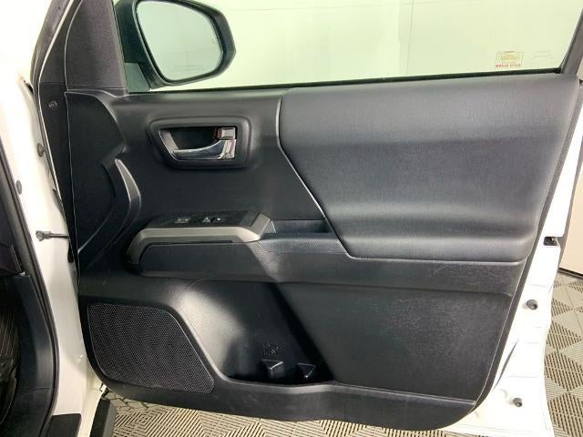 2017 Toyota Tacoma TRD Off Road Double Cab 6' Bed V6 4x4 AT (Natl)