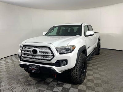 2017 Toyota Tacoma TRD Off Road Double Cab 6' Bed V6 4x4 AT (Natl)