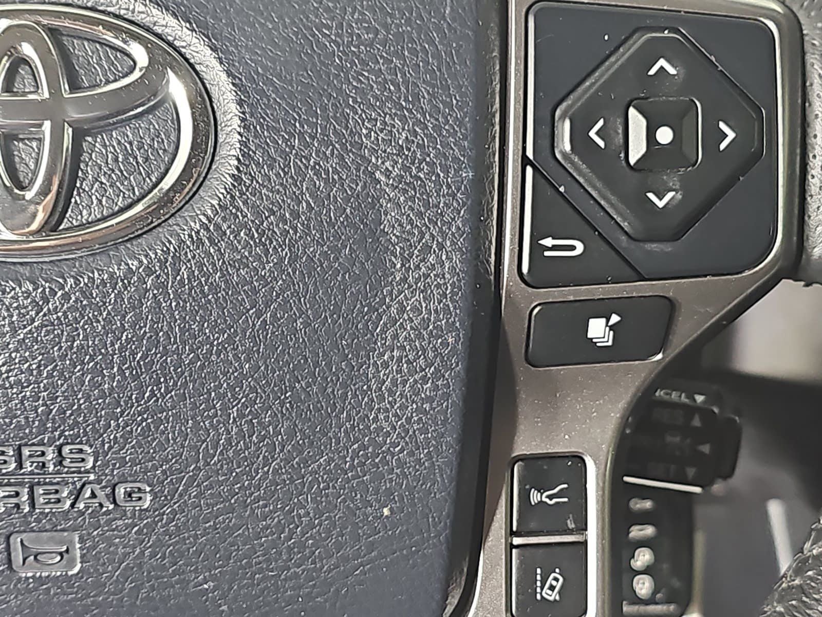 2018 Toyota Tacoma SR5 Double Cab 6' Bed V6 4x4 AT (Natl)