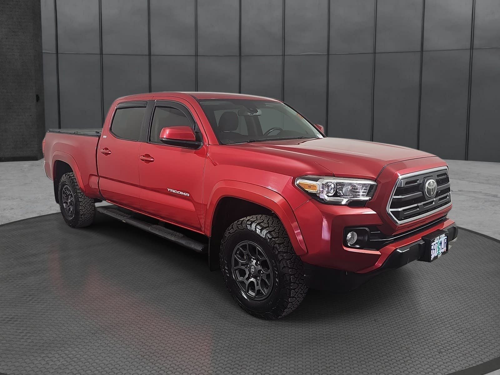2018 Toyota Tacoma SR5 Double Cab 6' Bed V6 4x4 AT (Natl)