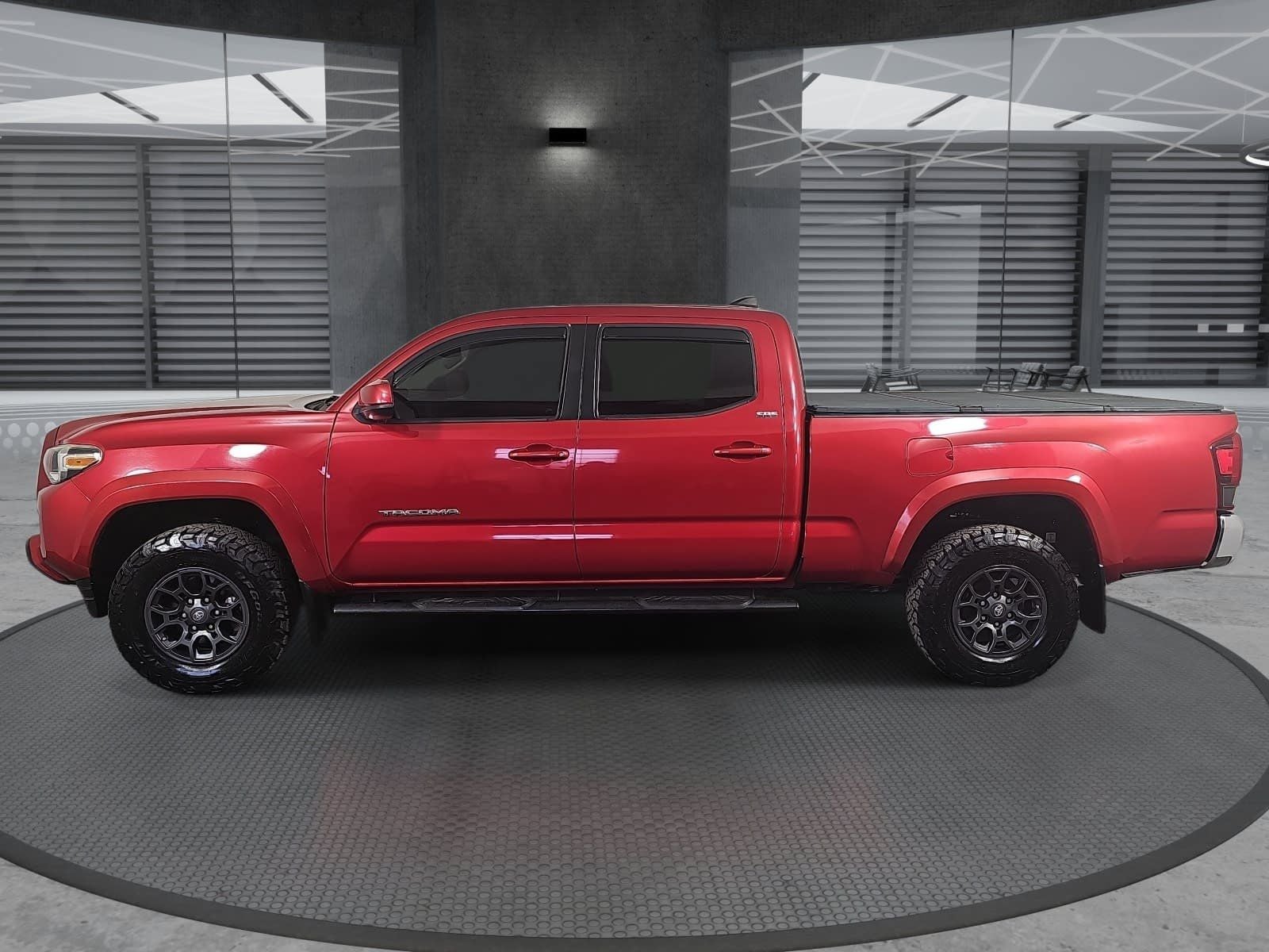 2018 Toyota Tacoma SR5 Double Cab 6' Bed V6 4x4 AT (Natl)