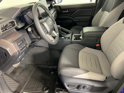 2024 Toyota Tacoma 4WD 4WD TRD Off Road Double Cab 5' Bed MT (Natl)