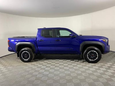 2024 Toyota Tacoma 4WD 4WD TRD Off Road Double Cab 5' Bed MT (Natl)