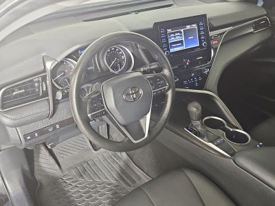 2023 Toyota Camry LE Auto (SE)