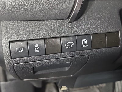 2023 Toyota Camry LE Auto (SE)