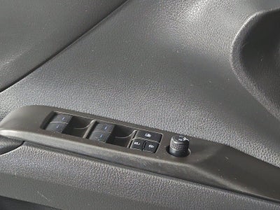 2023 Toyota Camry LE Auto (SE)