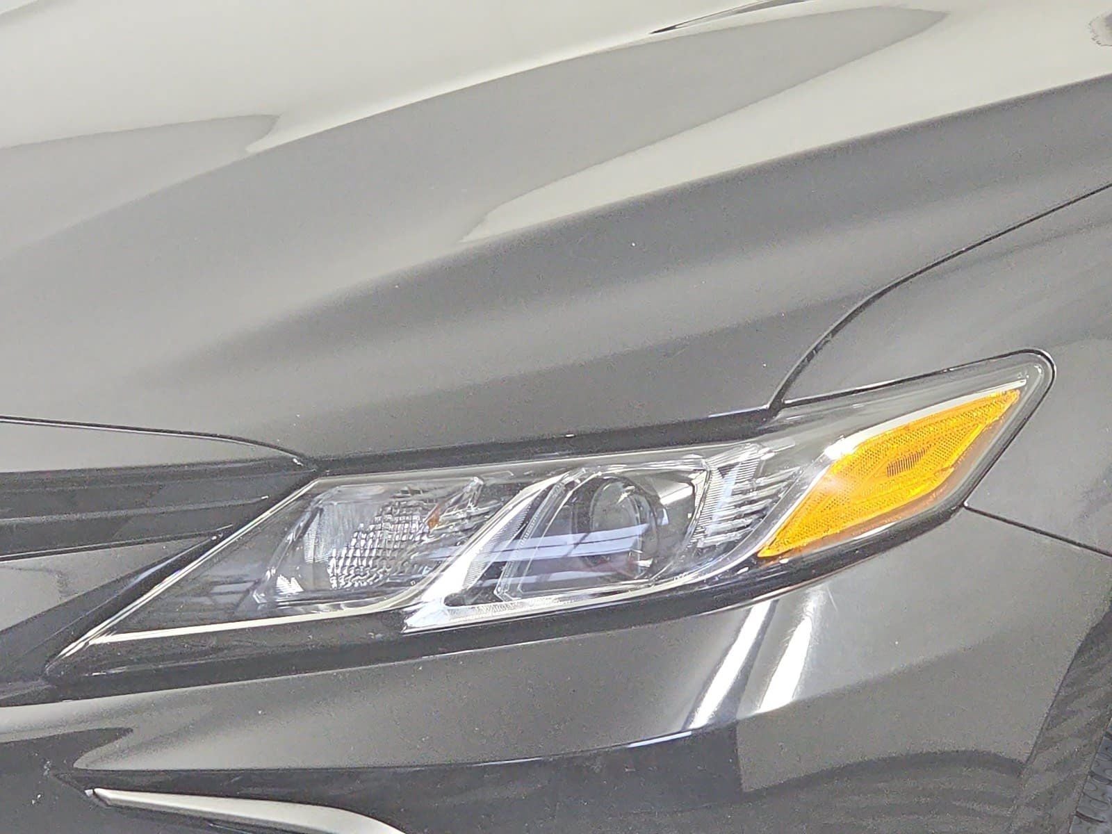 2023 Toyota Camry LE Auto (SE)