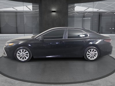 2023 Toyota Camry LE Auto (SE)