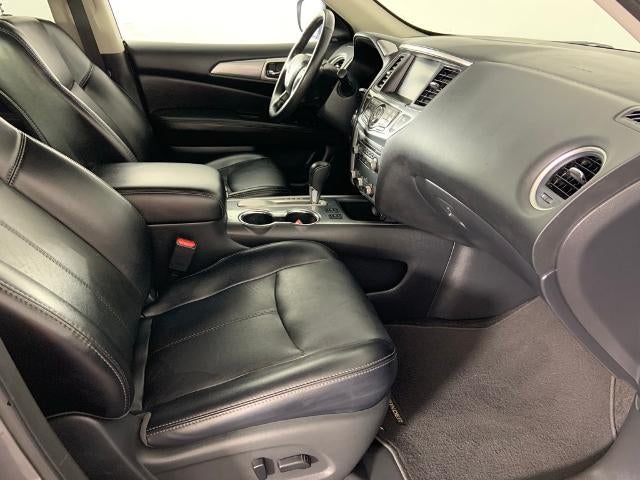 2019 Nissan Pathfinder FWD SL