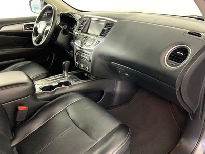 2019 Nissan Pathfinder FWD SL