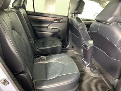2020 Toyota Highlander Platinum AWD (Natl)