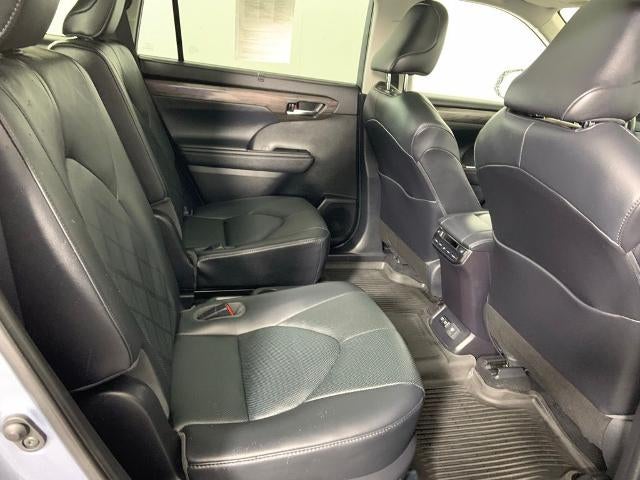 2020 Toyota Highlander Platinum AWD (Natl)