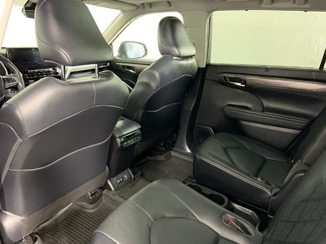 2020 Toyota Highlander Platinum AWD (Natl)