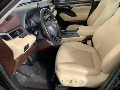 2021 Toyota Highlander Limited FWD (GS)