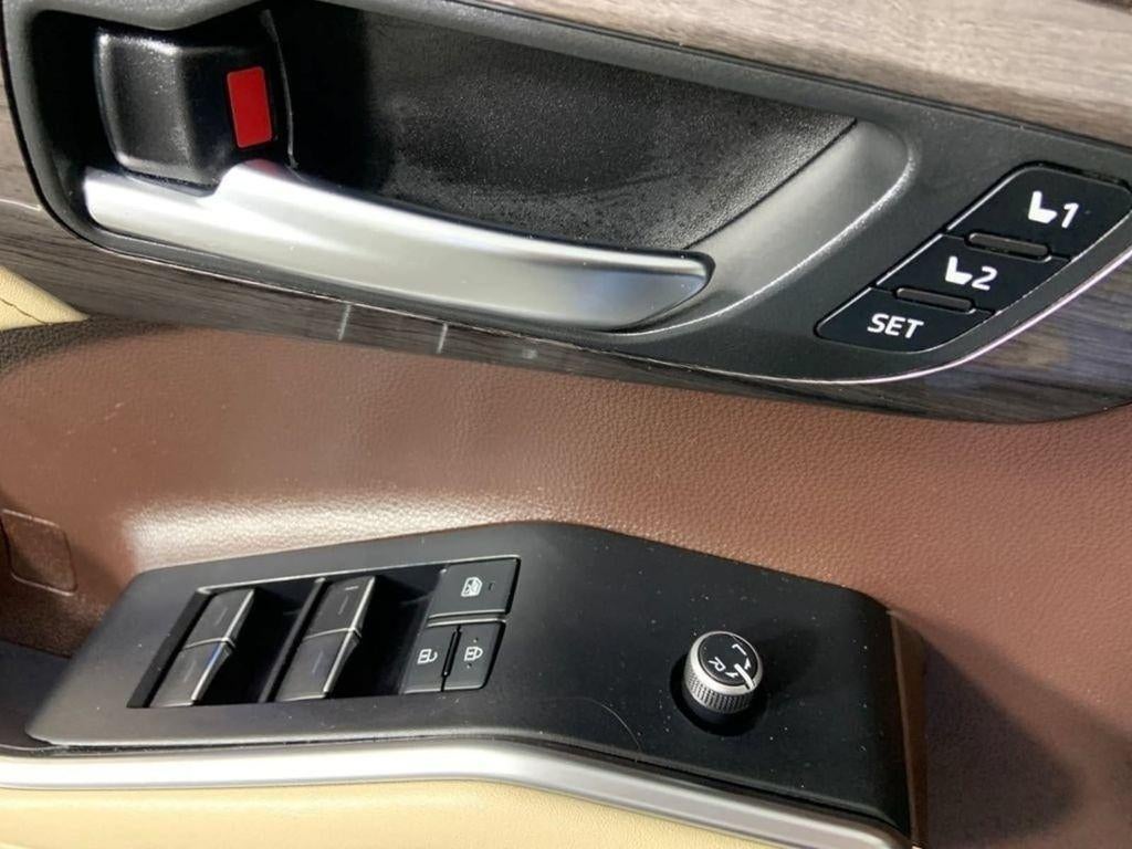2021 Toyota Highlander Limited FWD (GS)