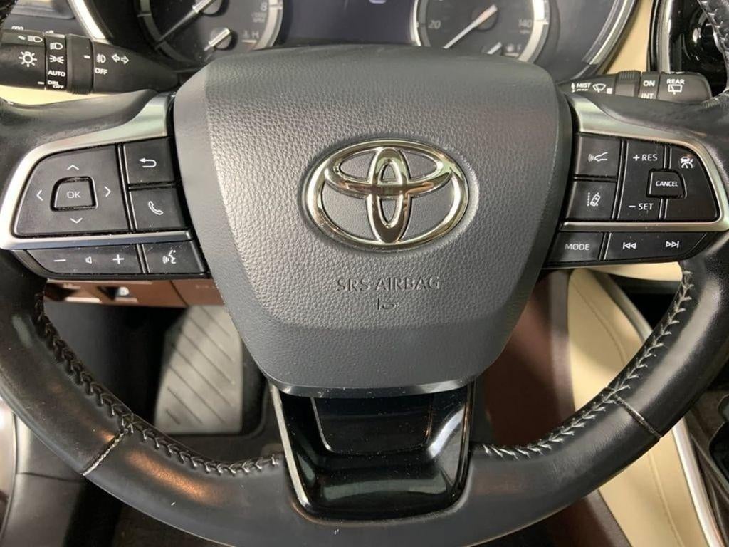 2021 Toyota Highlander Limited FWD (GS)