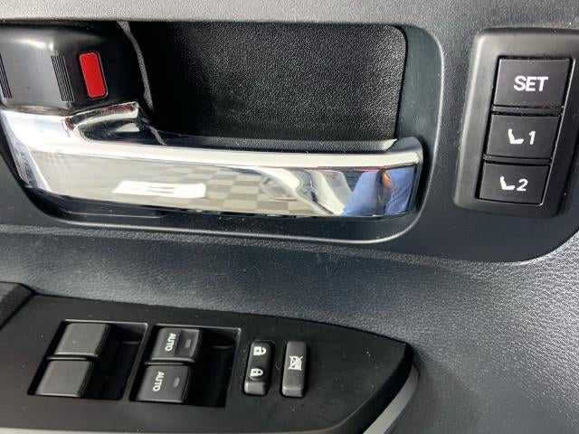 2017 Toyota Tundra 4WD 1794 Edition CrewMax 5.5' Bed 5.7L (Natl)