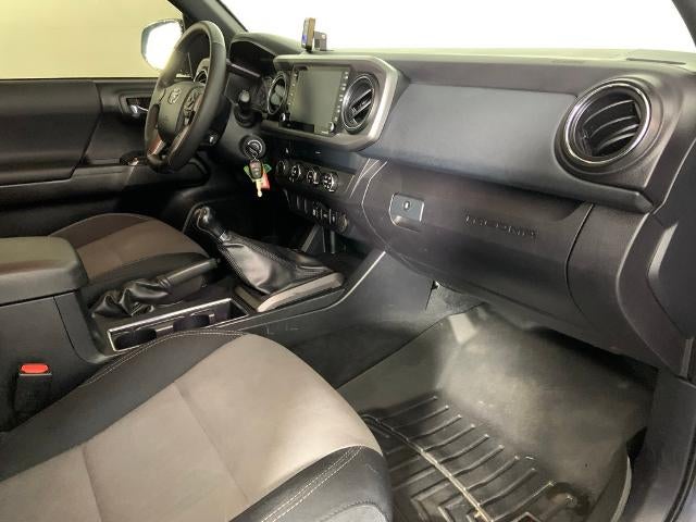 2020 Toyota Tacoma 4WD TRD Sport Double Cab 5' Bed V6 MT (Natl)