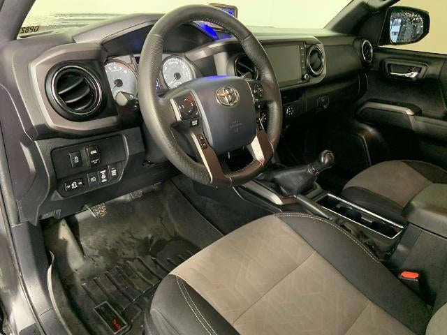 2020 Toyota Tacoma 4WD TRD Sport Double Cab 5' Bed V6 MT (Natl)