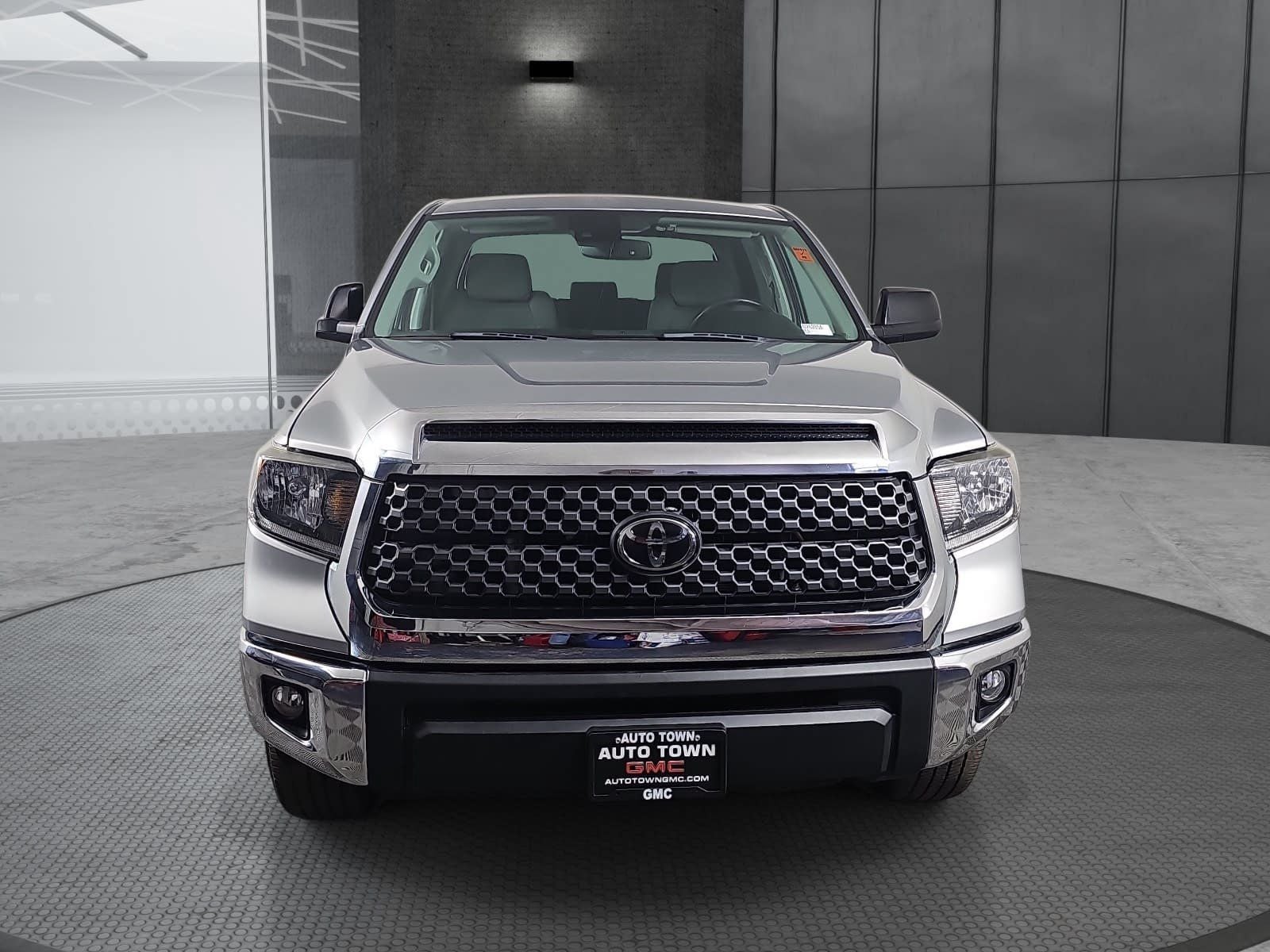 2021 Toyota Tundra 4WD SR5 CrewMax 5.5' Bed 5.7L (SE)