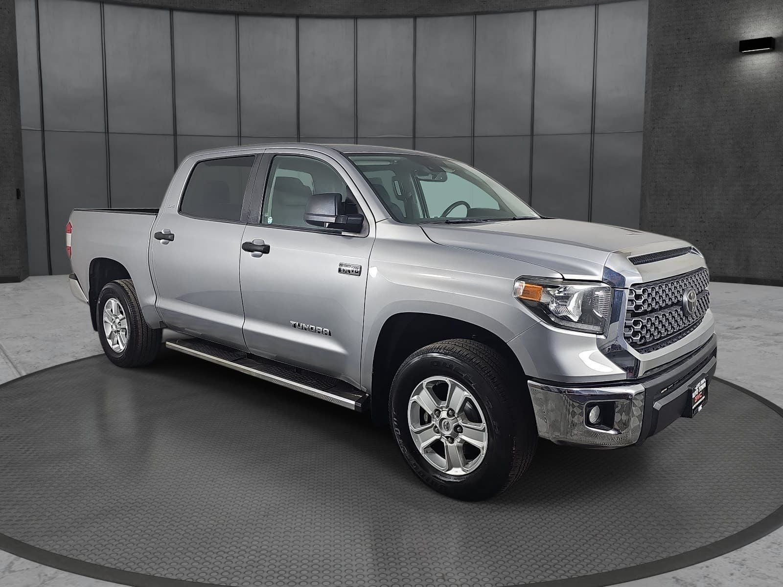 2021 Toyota Tundra 4WD SR5 CrewMax 5.5' Bed 5.7L (SE)