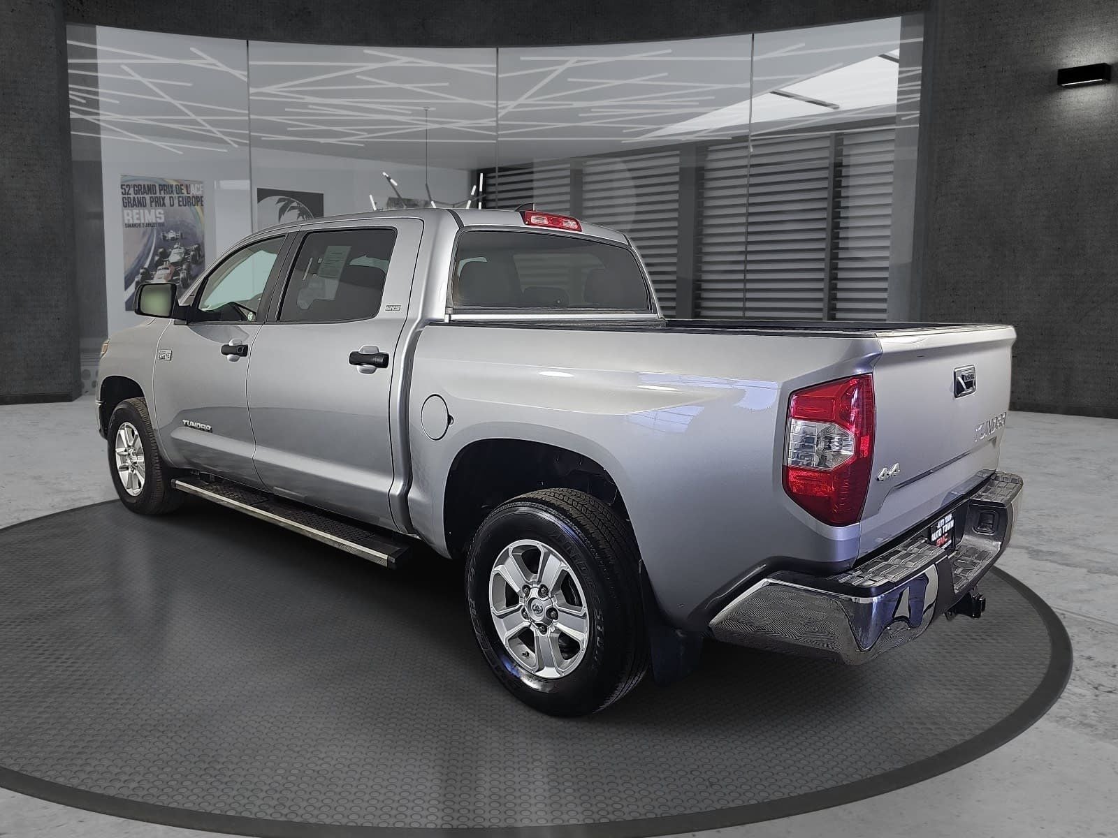2021 Toyota Tundra 4WD SR5 CrewMax 5.5' Bed 5.7L (SE)