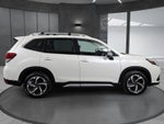 2022 Subaru Forester Touring CVT