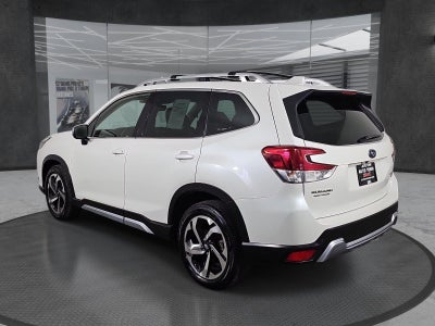 2022 Subaru Forester Touring CVT