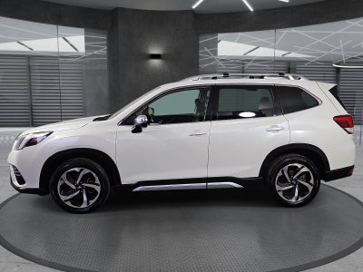 2022 Subaru Forester Touring CVT